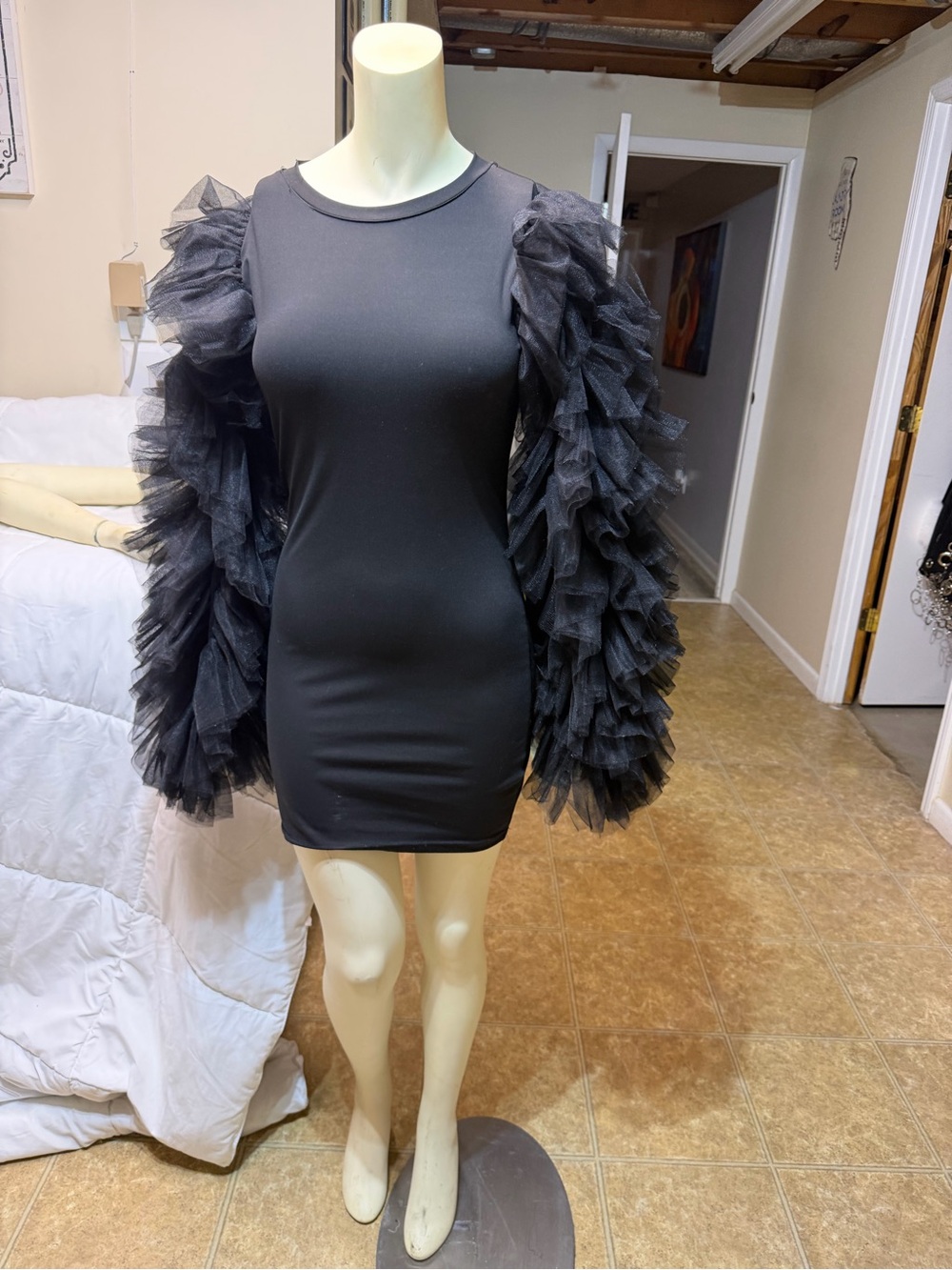 AKIRA Black Ruffle Tulle Sleeve Long Sleeve Dress